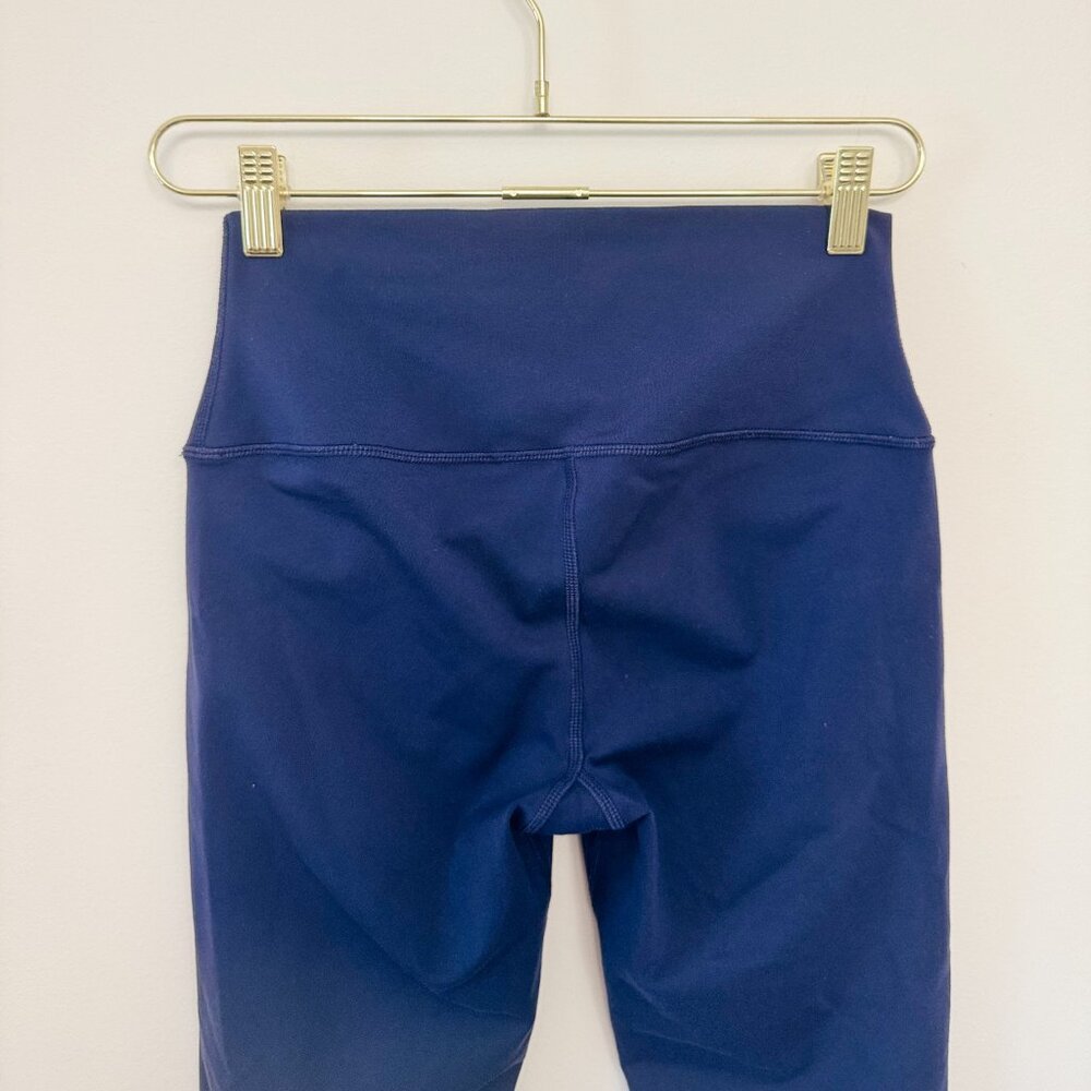 Alo 7/8 High-Waist Airbrush Legging Size Small - Picture 4 of 5